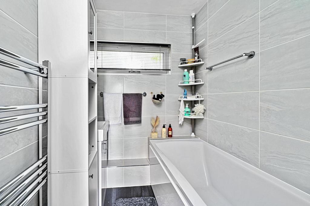 Warwick Road