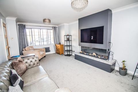 4 bedroom detached house for sale, Delton Close, Fatfield, Washington, NE38