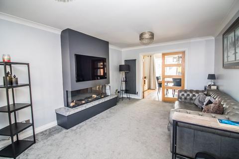 4 bedroom detached house for sale, Delton Close, Fatfield, Washington, NE38