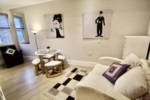 Studio to rent, Lithos Road, London NW3