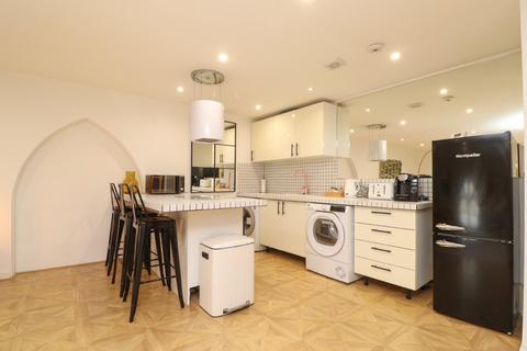 1 bedroom flat for sale, Hawley Square, Margate, CT9