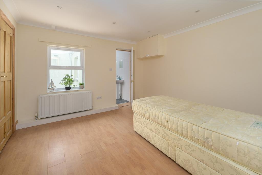 Bedroom-1