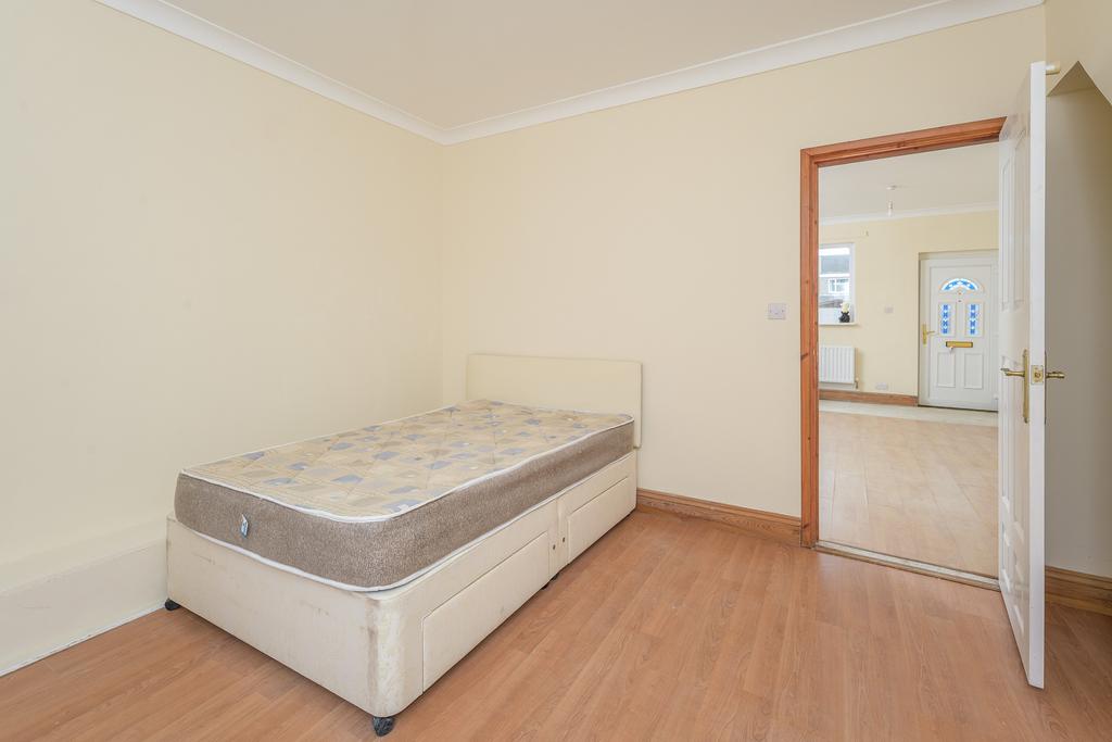 Bedroom-2
