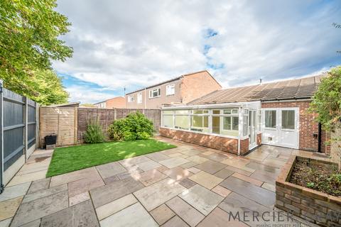 Wheatcroft, London EN7