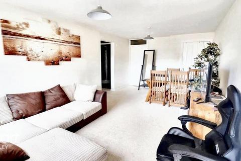 undefined, Colin Road, Luton
