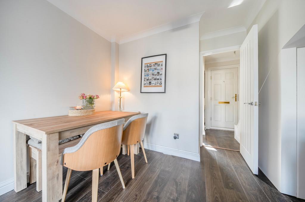 1349515-21-68c2ef...