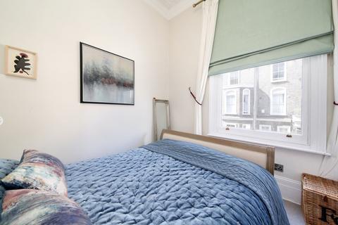 2 bedroom flat for sale, St. Philip Street, London
