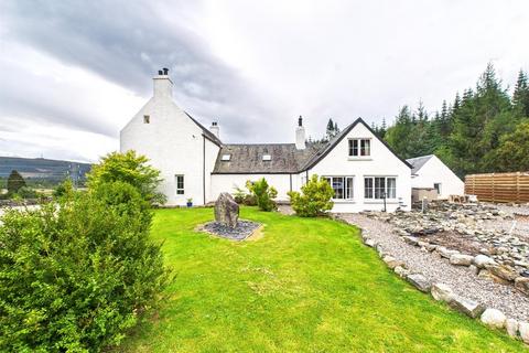 undefined, Achterawe, Fort Augustus PH32