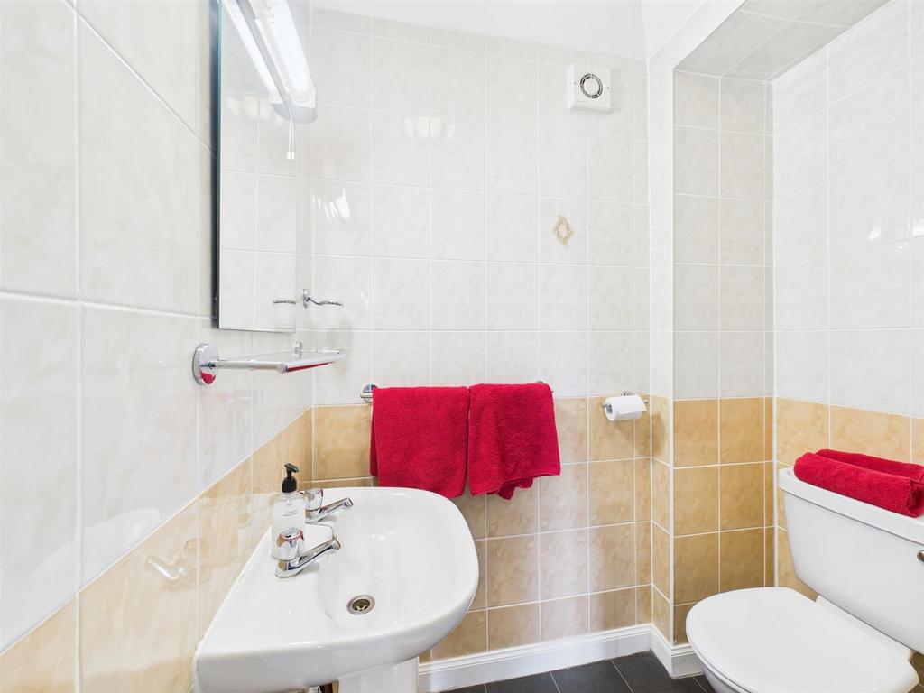Bedroom 4 en suite