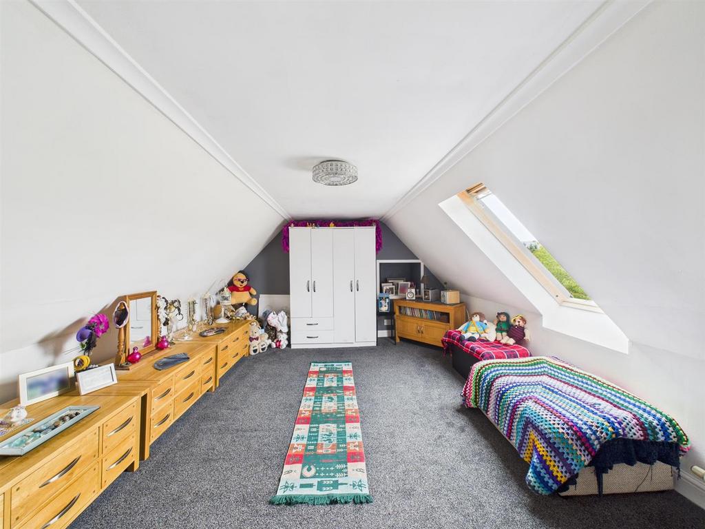 Bedroom 5