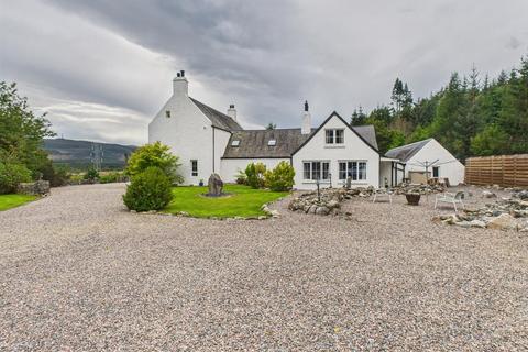 undefined, Achterawe, Fort Augustus PH32