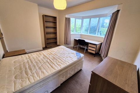 4 bedroom terraced house for sale, St. Anns Lane, Leeds