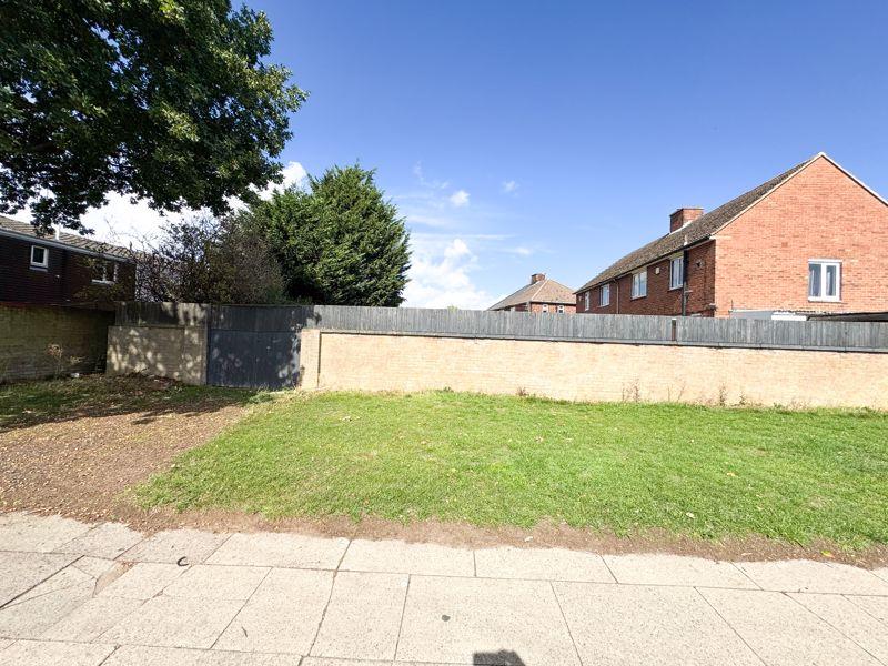Rear garden view 2