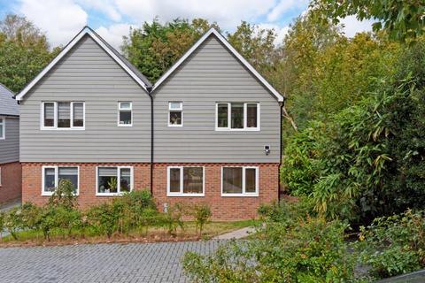 3 bedroom village house for sale, Bolney Road, Ansty