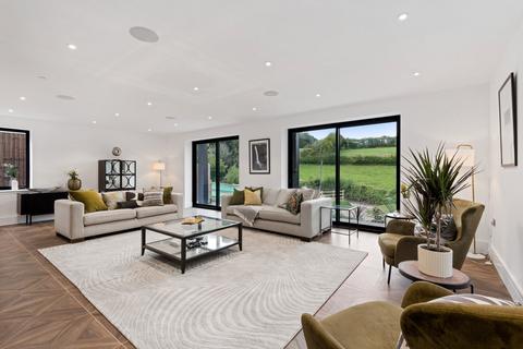4 bedroom detached house for sale, Nags Head Lane, Great Missenden HP16