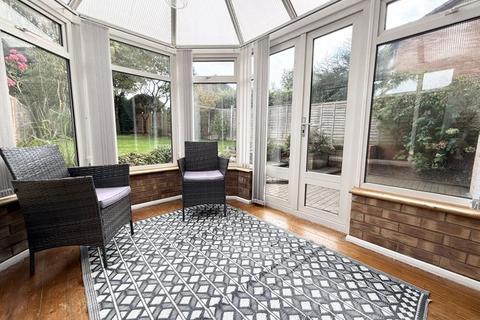 33 Shelley Drive, Sutton Coldfield, B74 4YD