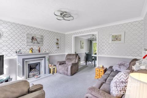 3 bedroom property for sale, Thornlea Drive, Norden, OL12