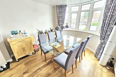 undefined, Moss Drive, Sutton Coldfield, Birmingham, B72 1JQ