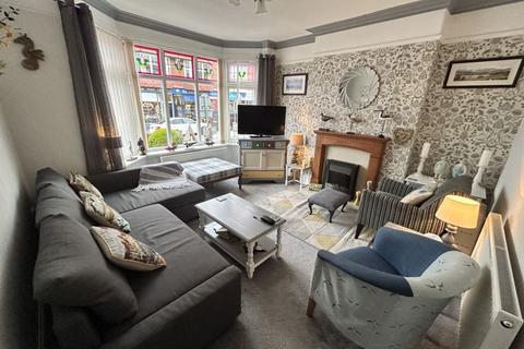 2 bedroom apartment for sale, Colwyn Avenue, Rhos on Sea