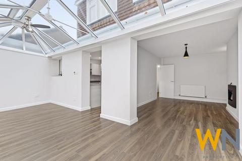 undefined, Long Ridings Avenue, Hutton, Brentwood CM13