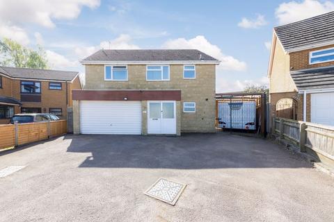 15 Berkeley Close, Banbury, OX16 0UH