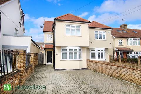 4 bedroom semi-detached house for sale, Goffs Lane, Goffs Oak