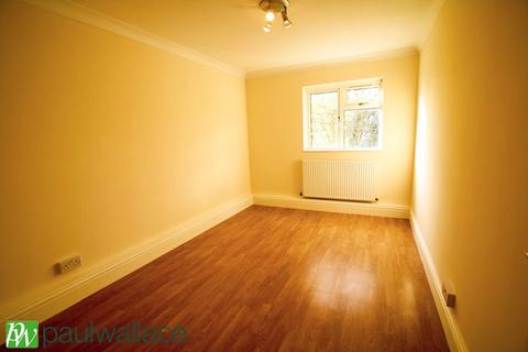 1 bedroom apartment for sale, Rowan Drive, Turnford