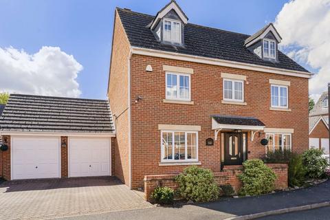 5 bedroom detached house for sale, Blyth Court, Tattenhoe, Milton Keynes