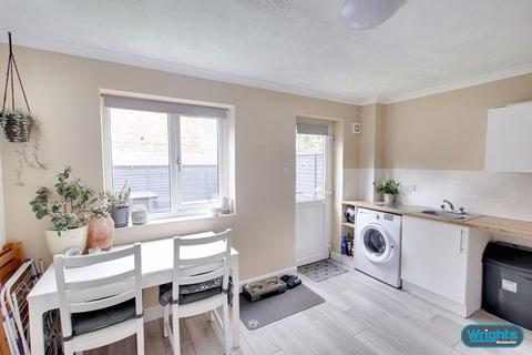 2 bedroom semi-detached house for sale, Warburton Close, Trowbridge