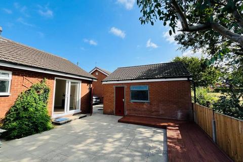 2 bedroom semi-detached bungalow for sale, Wilson Close, Preston PR4