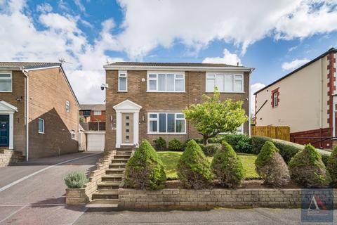 4 bedroom detached house for sale, George Street, Shaw, Oldham, OL2 8HG