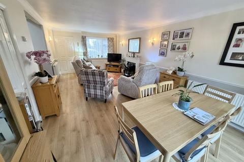4 bedroom semi-detached house for sale, Ridgeway, Wing LU7