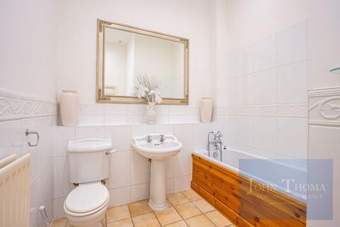 undefined, Wentworth House, Hampstead Avenue, Repton Park IG8