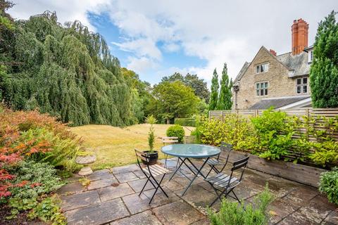 3 bedroom semi-detached house for sale, 4 Trebencyn Park, Abergavenny NP7