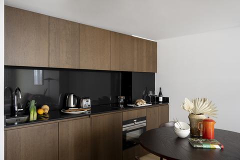 undefined, Large Studio, Westferry Road, Canary Wharf