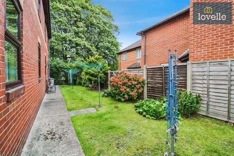 7 Belraith Mews, Waltham, Grimsby, DN37 0JL