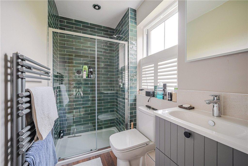 Ensuite