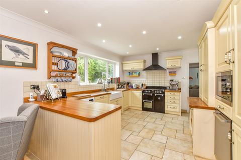 4 bedroom chalet for sale, Headcorn Road, Grafty Green, Maidstone, Kent