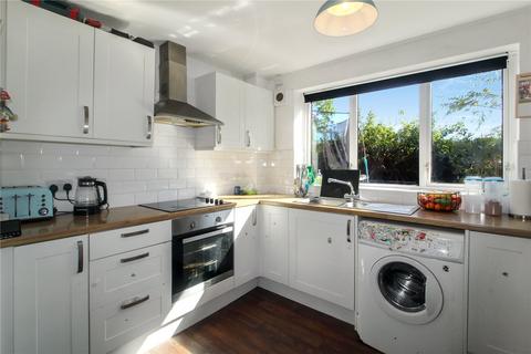 2 bedroom apartment for sale, Treecot Drive, Leigh-on-Sea, Essex, SS9