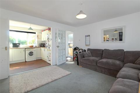 2 bedroom apartment for sale, Treecot Drive, Leigh-on-Sea, Essex, SS9