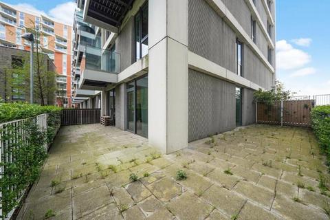 12 Cable Street, London, E16 2SX