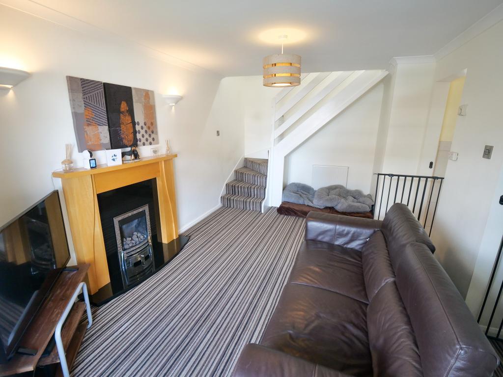 Lounge Dual Aspect