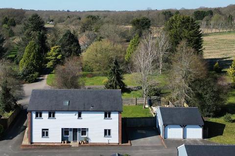 Little Dale Farm, Colliers Green, Kent, TN17 2LS