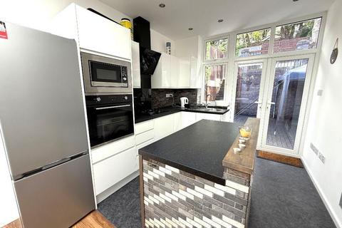 undefined, South Luton, Luton LU1