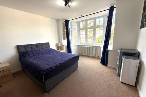undefined, South Luton, Luton LU1