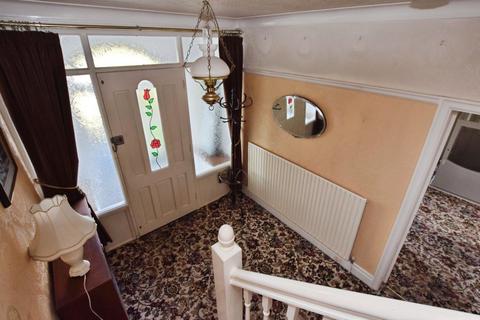 4 bedroom semi-detached house for sale, Northenden Road, Sale, Greater Manchester, M33