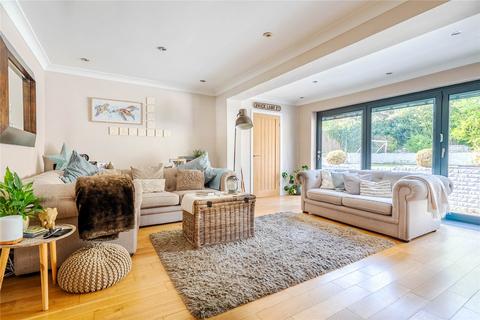 3 bedroom semi-detached house for sale, Easedale Close, Bedfordshire LU6