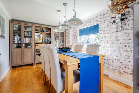 undefined, Easedale Close, Bedfordshire LU6