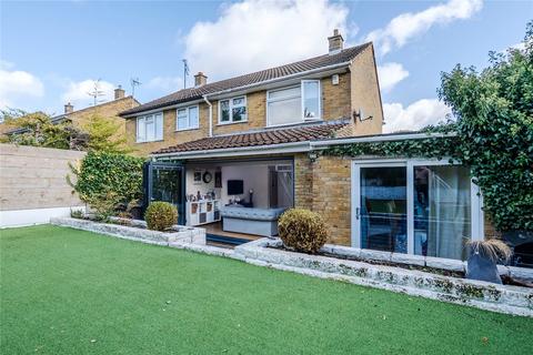 undefined, Easedale Close, Bedfordshire LU6