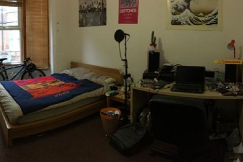 3 bedroom house share to rent, Nottingham NG7
